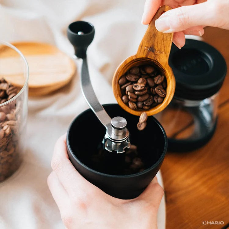 Hario Skerton N Handmatige Koffiemolen – Robuust en nauwkeurig